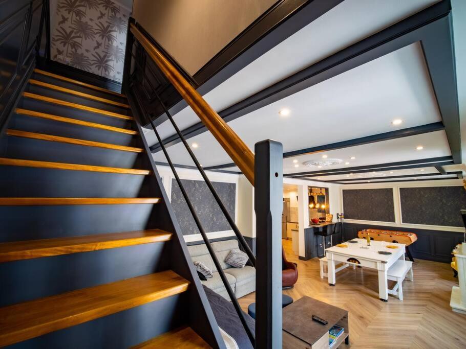 Mega Jeanne D'Arc Billard Baby Foot Logements Insolites Нанси Екстериор снимка